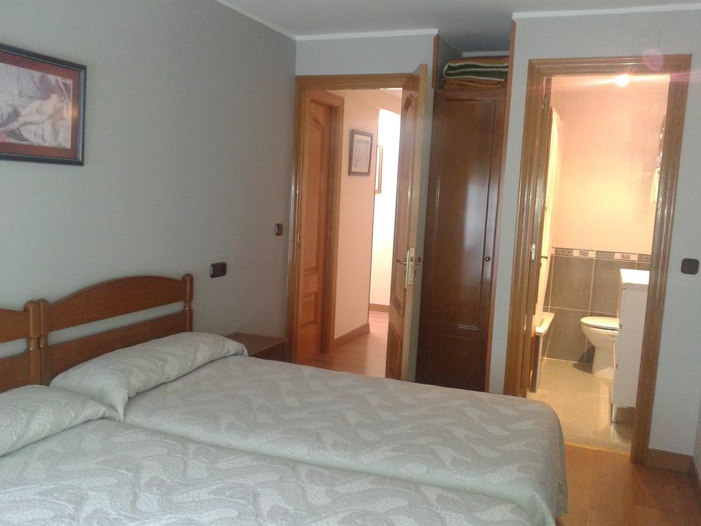 Hostal Les Bedules Oseja de Sajambre Room photo